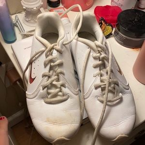 nike cheerleading shoes